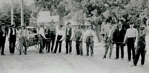 Roseville Volunteer Fire Department with hose cart from 1907
